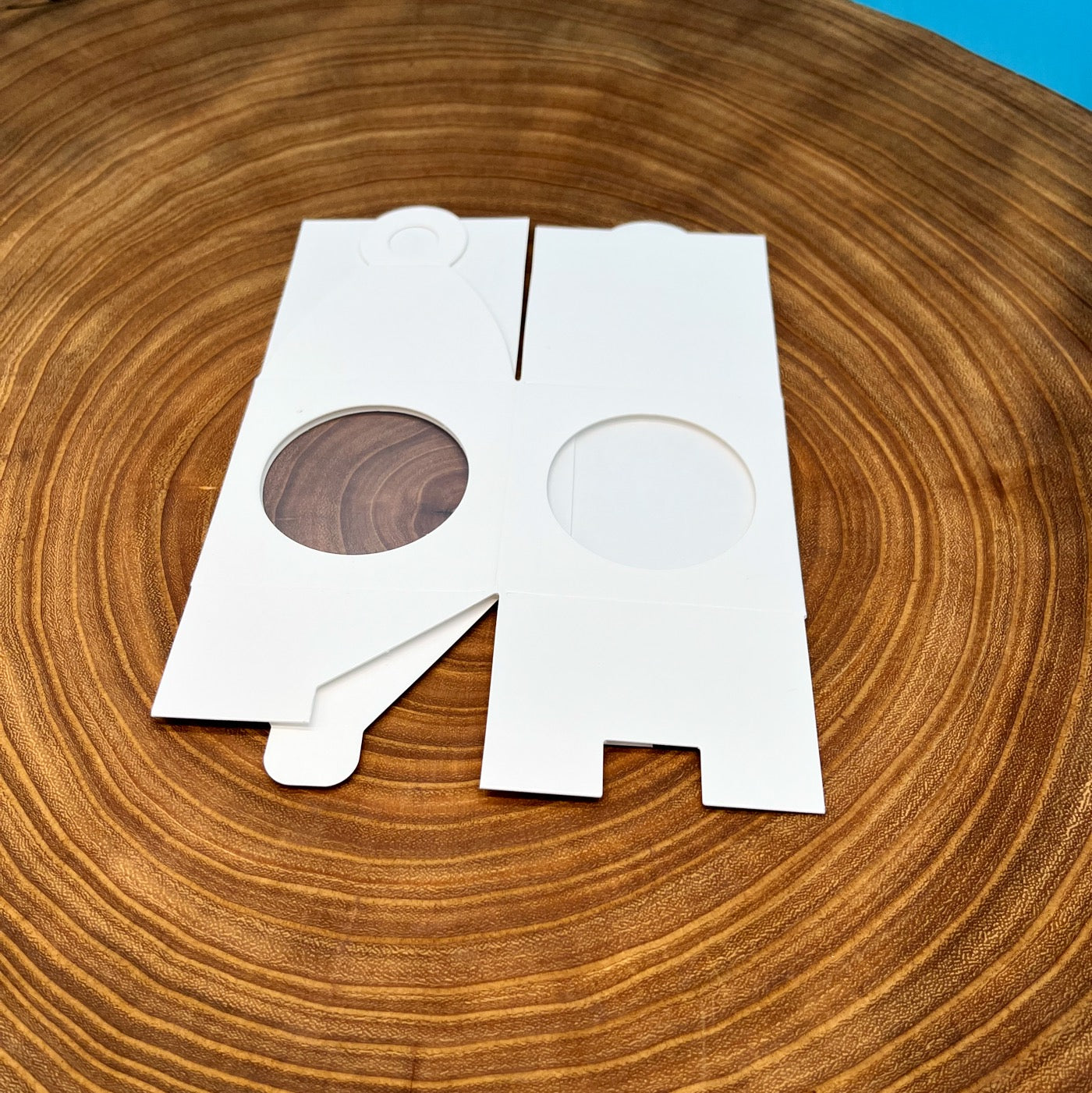 White, Round Window Truffle Candy Box, 1 Piece Folding Box