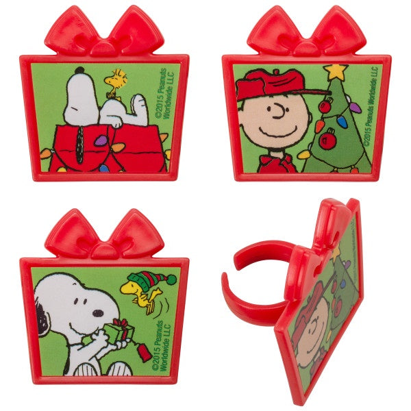 Peanuts Christmas Cupcake Rings: Snoopy & Charlie Brown