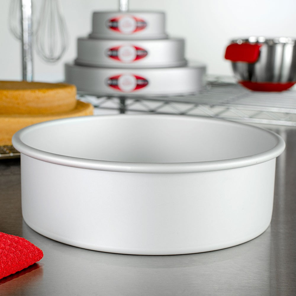 image of 3 inch depth round cake pan