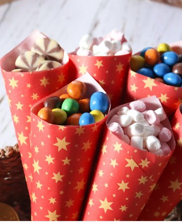 PME Christmas Greaseproof Wrapping Paper - Golden Stars - 12 Sheets