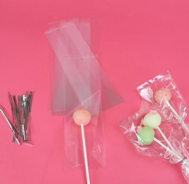 Cake Pop Bags with Silver Twist Ties