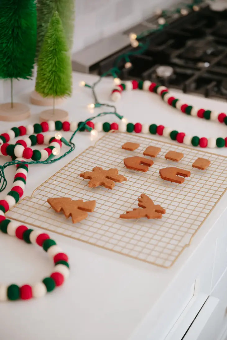 Mug Huggers Christmas Cookie Cutter Set