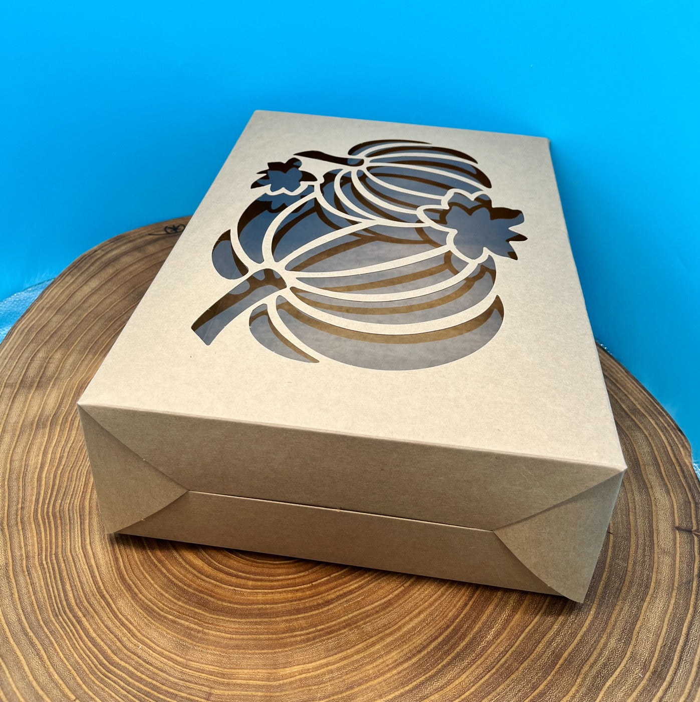 14x10x4 Kraft Cake Box with Pumpkin Cut Out Window