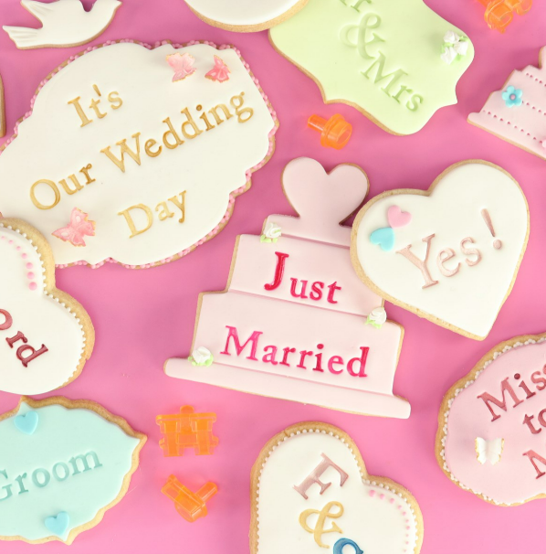 PME Fun Fonts Cupcake and Cookie Stamping Set - Block Font