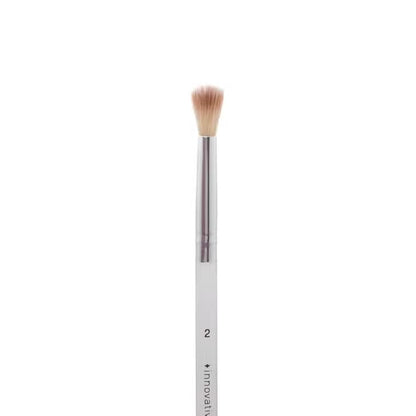 Medium Fluffy Brush