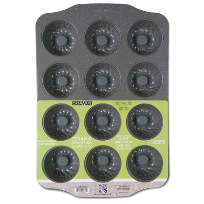 12 Cup Mini Fluted Cake Pan