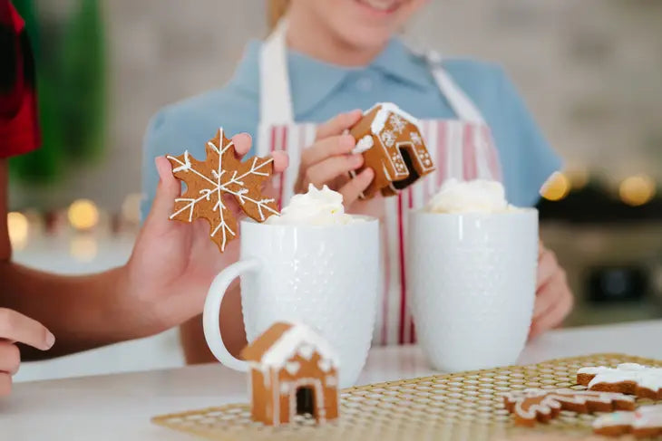 Mug Huggers Christmas Cookie Cutter Set