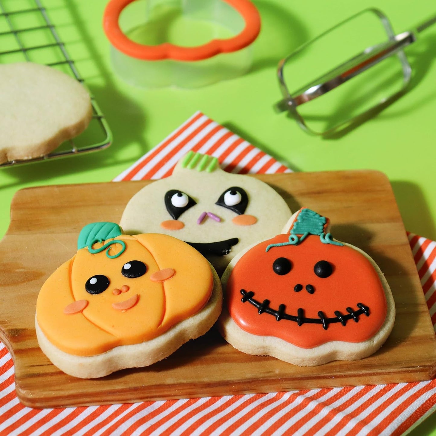 PME Pumpkin Comfort Grip Cookie Cutter