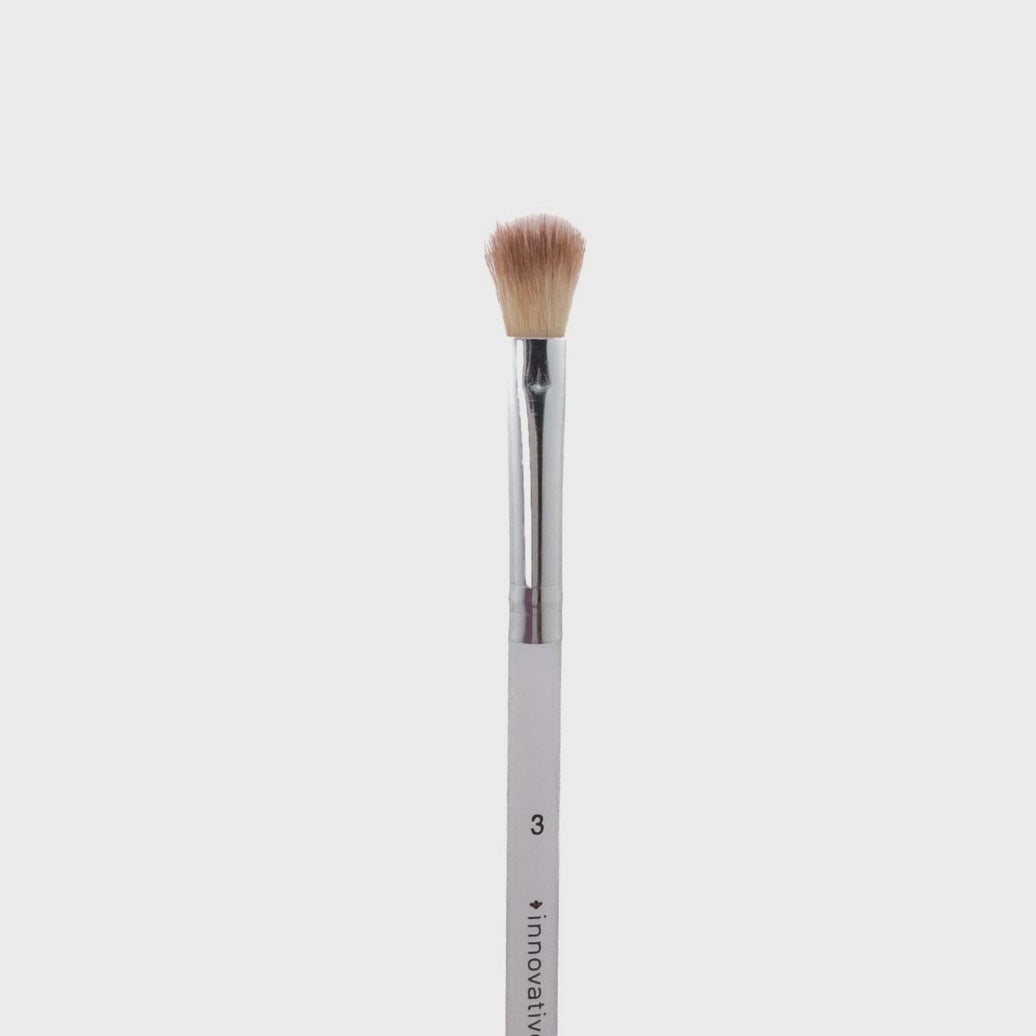 Small Oval Fluffy Brush