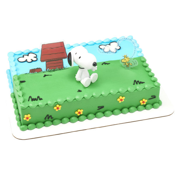 Peanuts: Snoopy and Woodstock Cake Topper Set