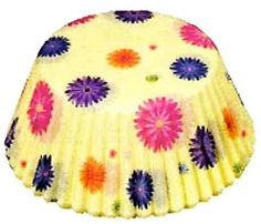 Springtime Baking Cups Yellow with Daisies - 50 Cupcake Liners