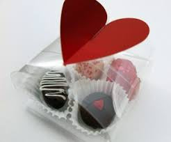 Truffle Box with Heart (4 Truffles)