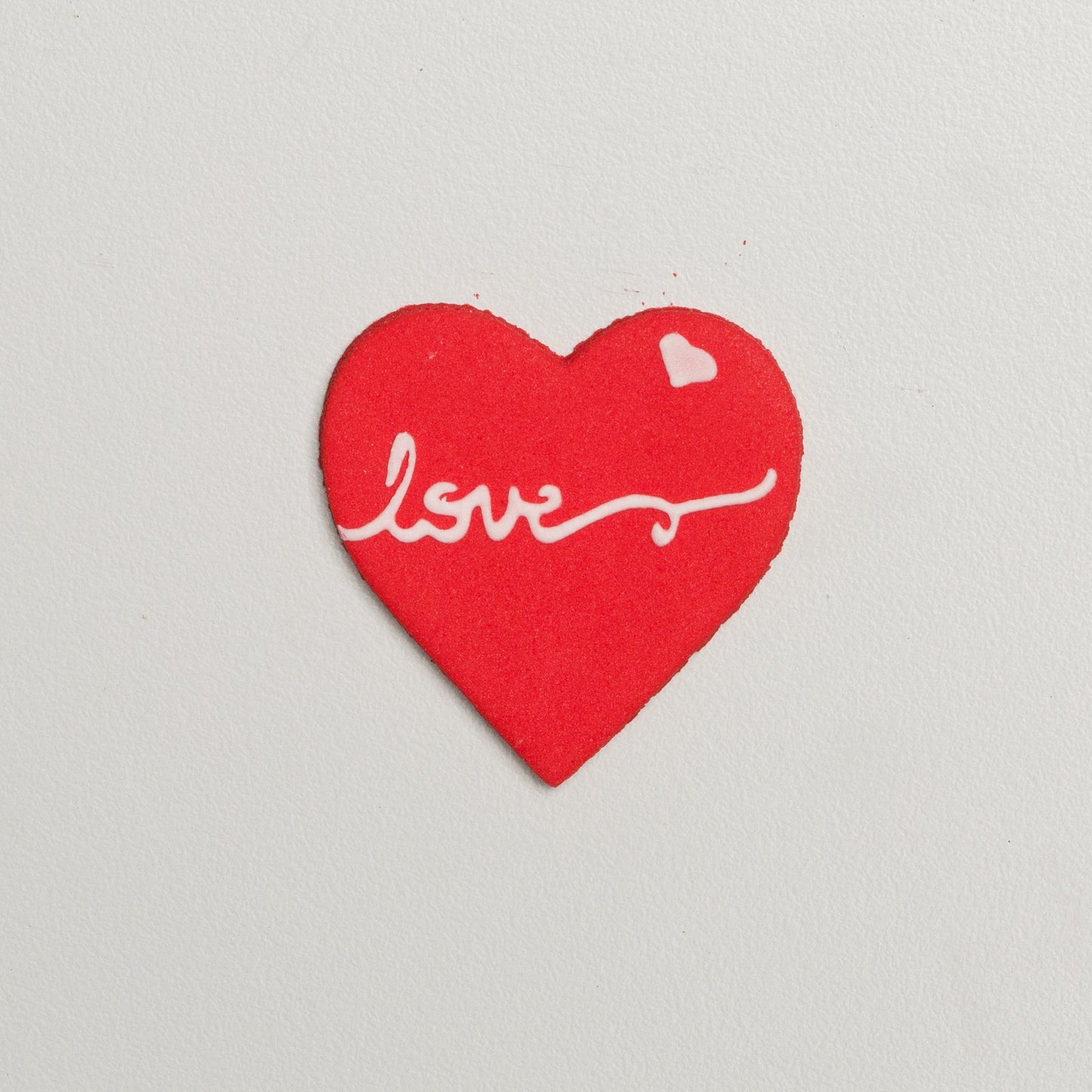 Love Heart - 1.5" Gumpaste - Red - 6 Pieces