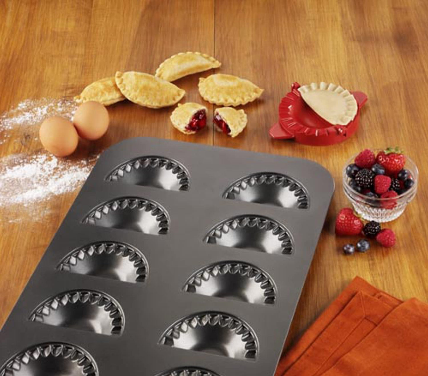 Chicago Metallic Mini Hand Pie Pan Set