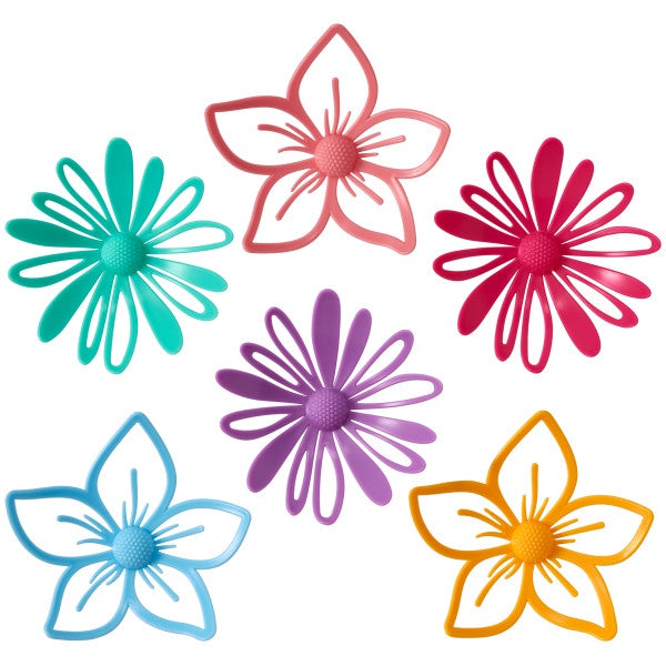 Blossoming Flower Plastic Layon
