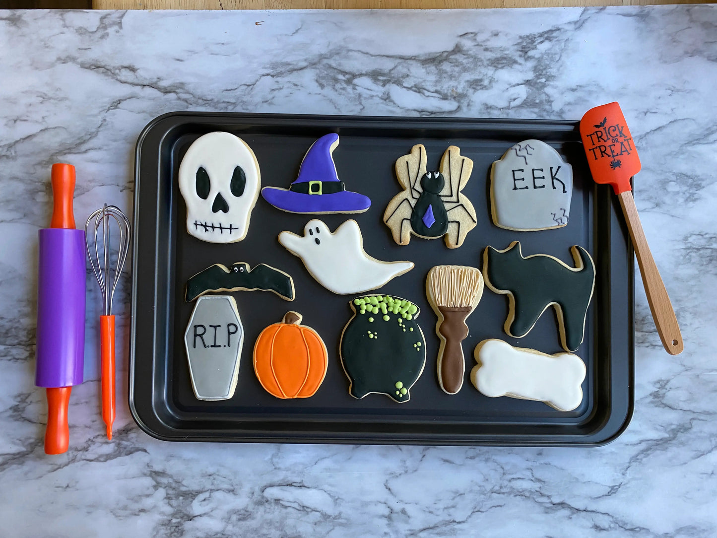 Trick or Treat Deluxe Halloween Cookie Decorating Set