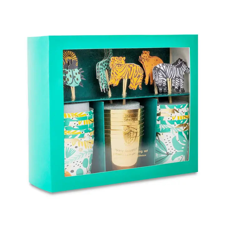 Into The Wild Cupcake Decorating Set