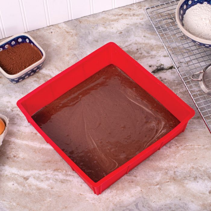 Mrs. Anderson's 9" Square Cake Pan