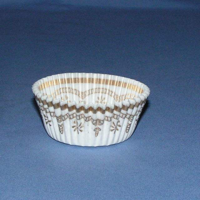 Round Danish Candy Cups 1 3/8" - 25ish Cups