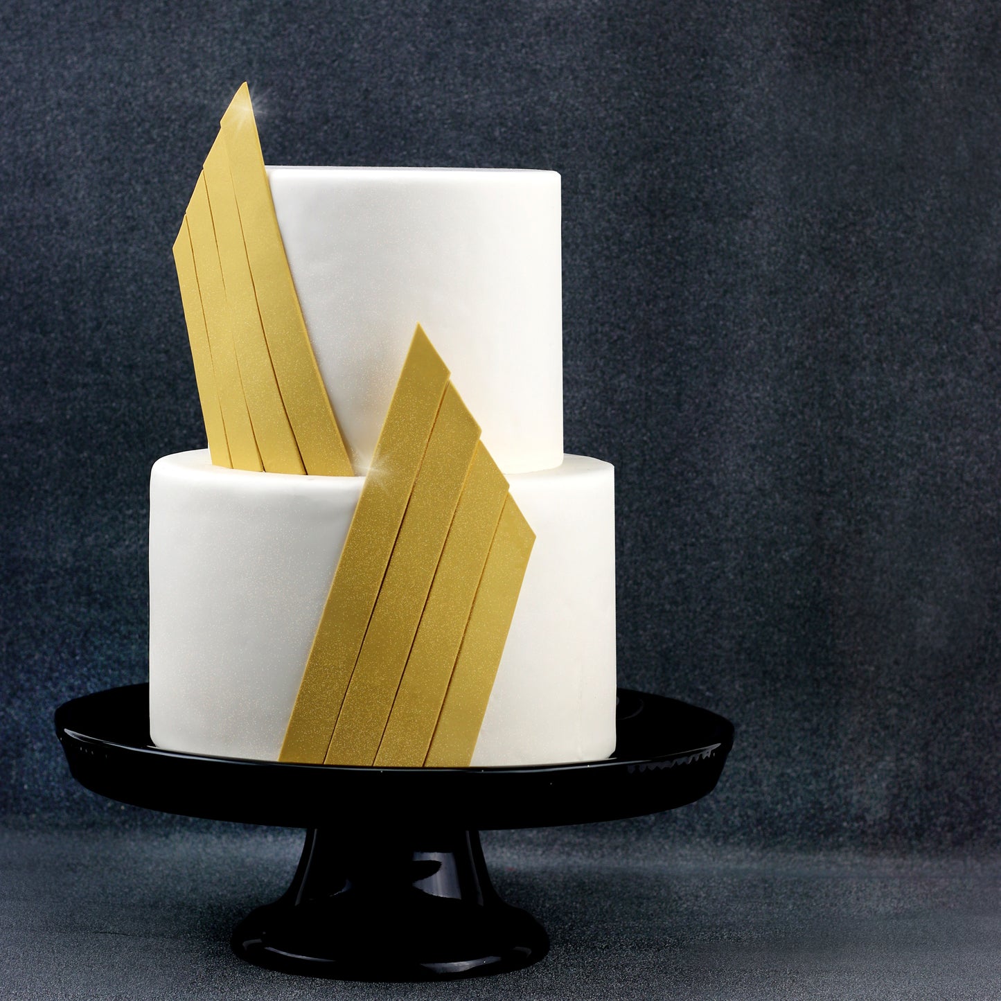 4.4oz Gold Shimmer, Satin Ice Fondant