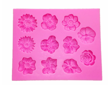 Mini Flowers Silicone Mold with 11 Flower Cavities